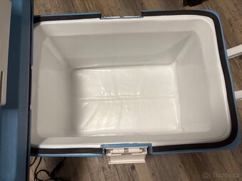 Chladicí box do auta -45l - 3