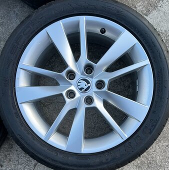Letní kola Škoda Octavia 3, 225/45 R17 Dunlop (1519) - 3