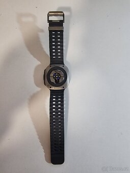 SAMSUNG Galaxy Watch Ultra - 3