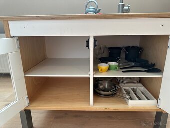 Dětská kuchyňka IKEA s nadobíčkem - 3