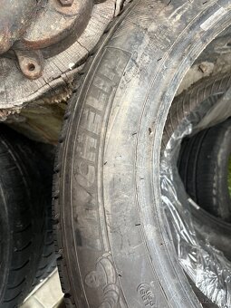 265/50 R19 - 3