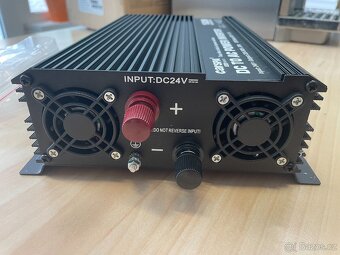 Měnič napětí Carspa 1600W 24V modifikovaná sinusovka - 3