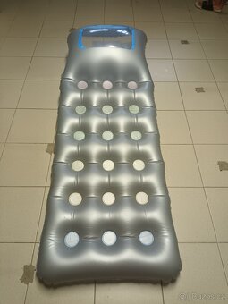 Nafukovací madrace-lehátko - 3