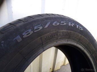 letni pneu pirelli 185/65 R15 se vzorkem 5,5mm - 3