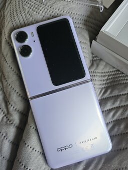 Oppo Find N2 Flip - 3