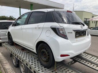 Toyota Yaris III--1,0-51kw 2013,-náhradní díly - 3