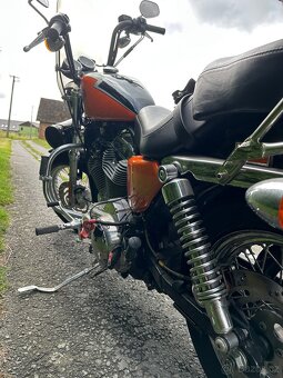 Harley Davidson XL883 Sportster - 3