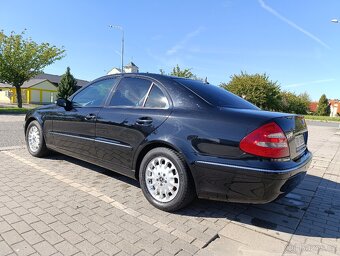 MERCEDES-BENZ E 2.2 CDi Elegance - 3