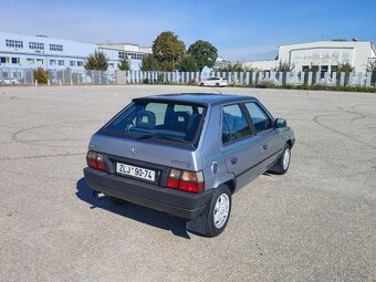 Škoda Favorit Silver Line - 3