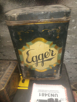 staré plechovky - 3