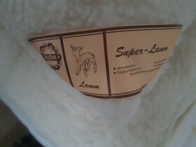 Ložní souprava z ovčího rouna. - 3