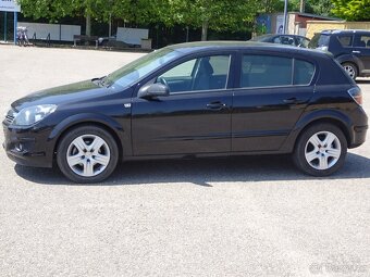 Opel Astra 1.6i r.v.2009 (85 kw) stk:6/2027 - 3