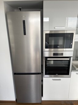 Prodám myčku, chladničku, troubu a mikrovlnou troubu - 3