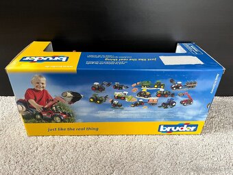 Bruder traktor Fendt 936 Vario + čelní nakladač - 3