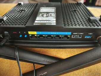 Wifi router Linksys EA8500 - 3