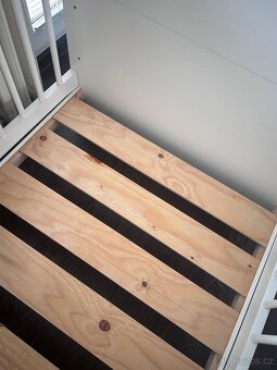 Dětská dřevěná postýlka - 3