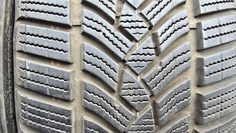 Zimní pneu 225/45/18 Good Year - 3