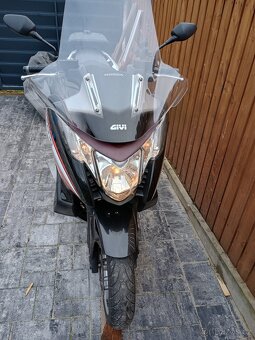 Honda NC 700 - 3