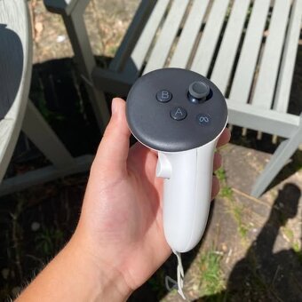 Prodám Meta Quest 3512 GB - 3