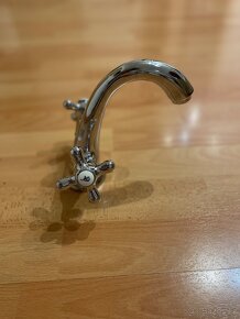 Nová retro umyvadlová baterie - 3