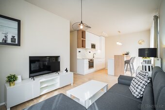 Moderní 2+kk bydlení hned u parku Klamovka, 44m2 - 3