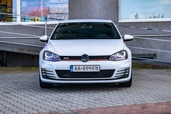 Volkswagen Golf 2.0 TSI BMT GTI DSG - 3