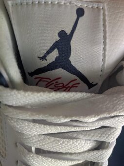 Jordan 4 Retro Midnight Navy - 3