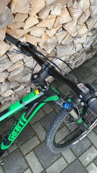 GIANT Stance 27.5 2 L - 3