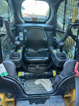 Smykový nakladač CAT 249D (2019) – pouze 910 mth - 3