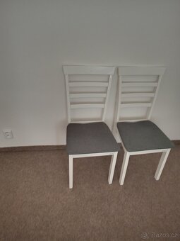 Prodám stůl a 2 židle - 3