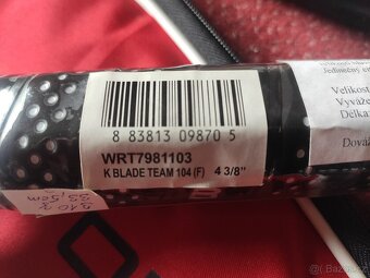 - NOVÁ – Tenisová raketa na tenis Wilson WRT7981103 - 3
