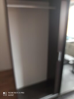 Šatní skříň - 3