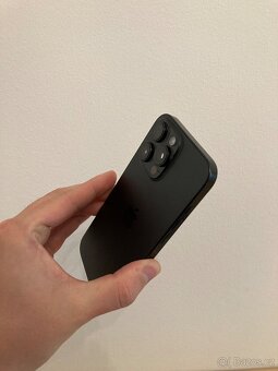 iPhone 16 Pro Max 256GB, černý - 3