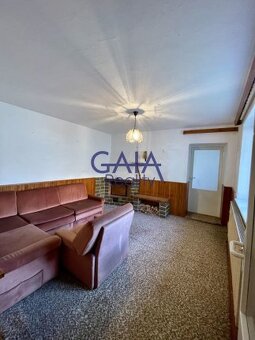 Louka - Rodinný dům k rekonstrukci na úpatí Bílých Karpat -  - 3