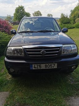 Suzuki Grand Vitara 2.0 16V, r.v. 9/2004 – spolehlivé SUV - 3