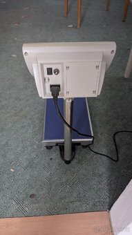 Digitální obchodní váha 300kg - 3