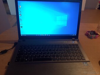 Prodám notebook značky Terra - 3