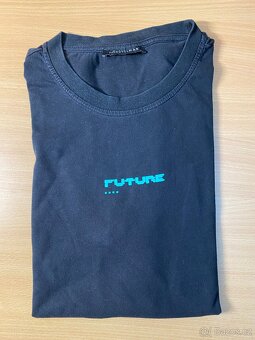 Pánské Černé Tričko Future vel. M Super Stav - 3