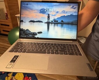 Prodám notebook Lenovo IdeaPad Slim 5 16IRL8 - 3