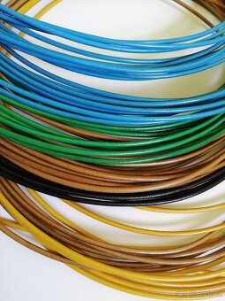 AUTO OPŘEDENÉ KABELY/BUŽÍRKY - 3