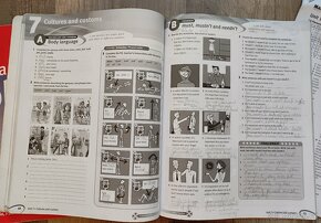 Maturita Solutions: Pre-Intermediate / Intermediate - 3