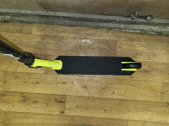 Freestyle koloběžka do 13 let - 3