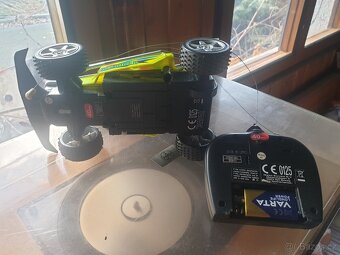 Dinosaur - svítilna, prase, autíčko dálka - 3