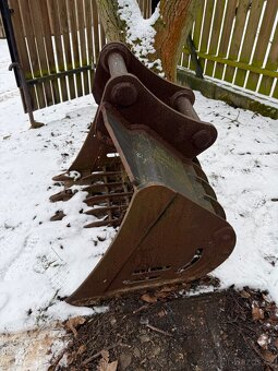 Prosévací lžíce - 3