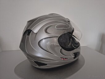 Integrální helma / přilba - 3
