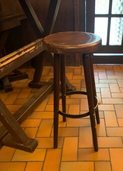 30x dřevene zidle z restaurace a barovky z masivu - 3
