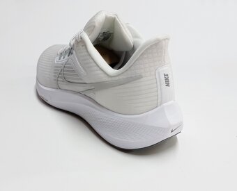NOVÉ pánské tenisky Nike Air - 44,5 - 3