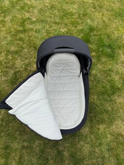 Cybex Priam Deep Black - 3