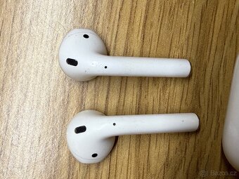 Airpods 2 - 3