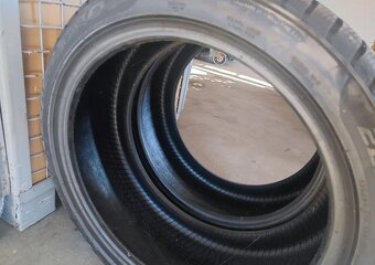 225/45/19 zimni pneu Pirelli - 3